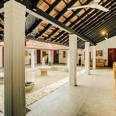 Fox Jaffna Hotel Exterior photo