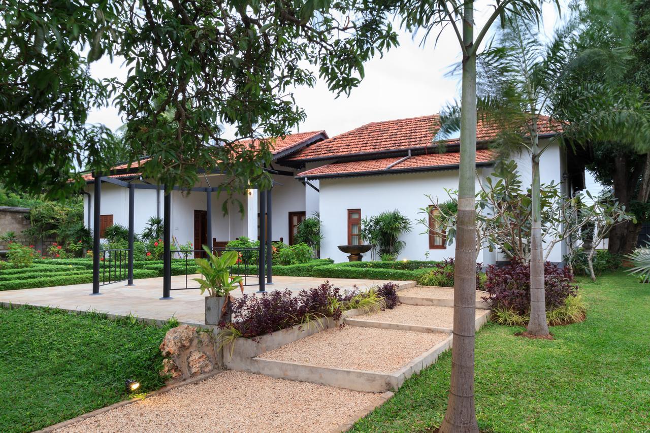Fox Jaffna Hotel Exterior photo
