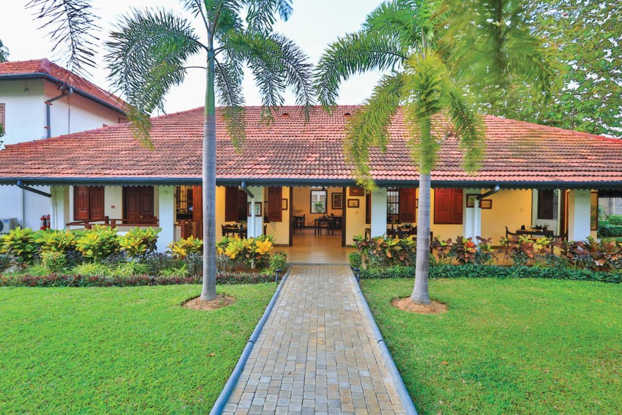 Fox Jaffna Hotel Exterior photo